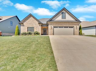626 Gardenia Dr, Gray, TN 37615