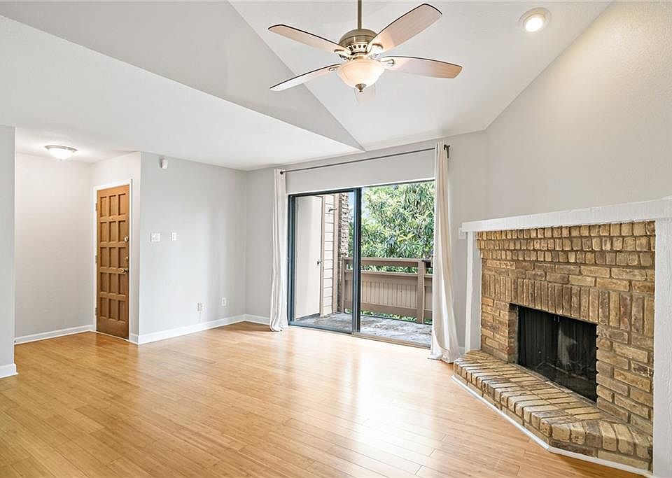 1st image of 7640 W Greenway Blvd APT 5N