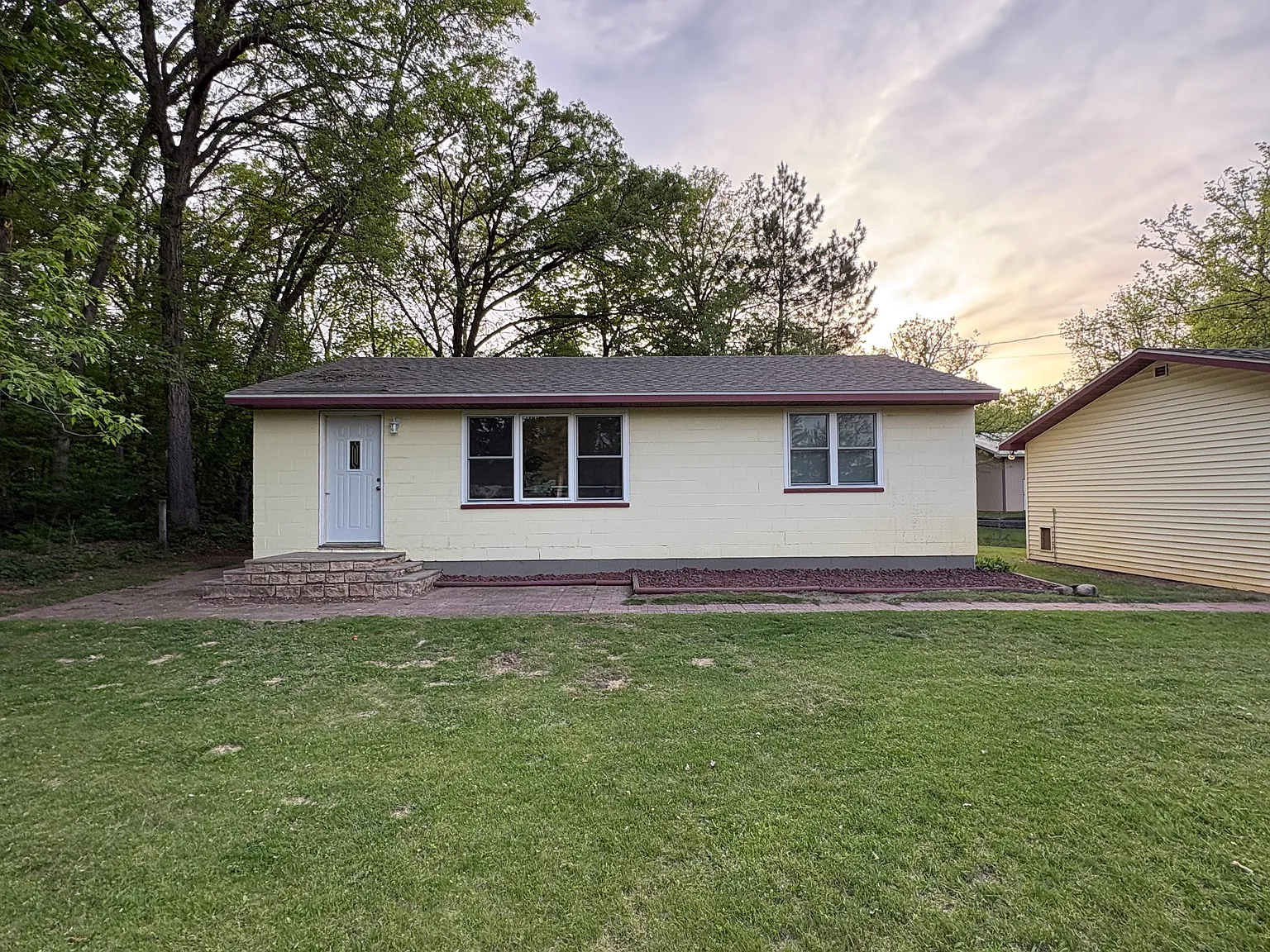 11398 County Highway 17 — Photo 2