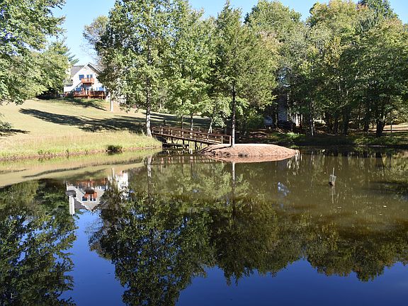 4th image of 13594 Highland Dr