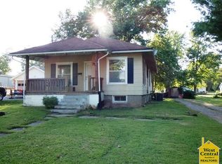 717 N Poplar St, Appleton City, MO 64724