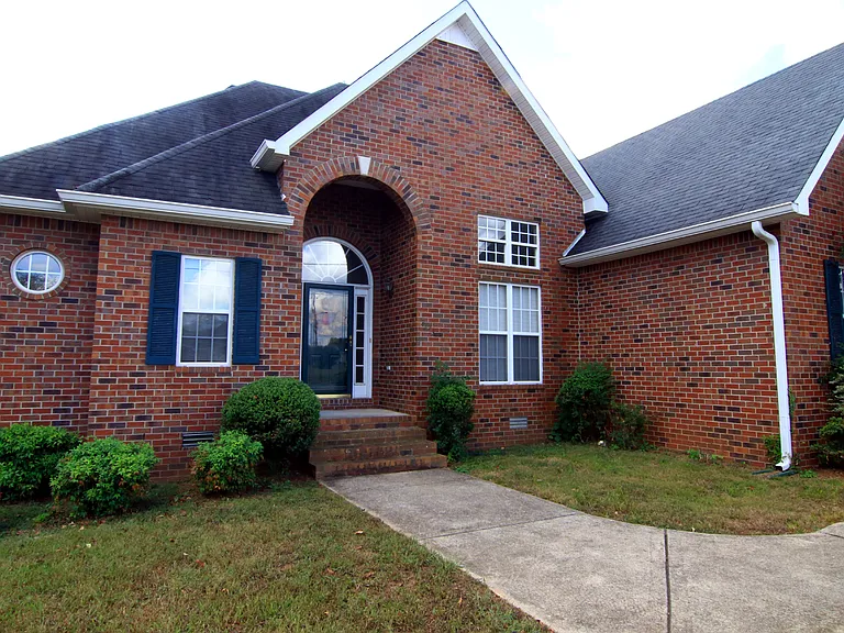 2123 Moonlite Ct — Photo 47
