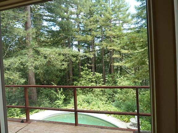 5th image of 325 Northridge Dr