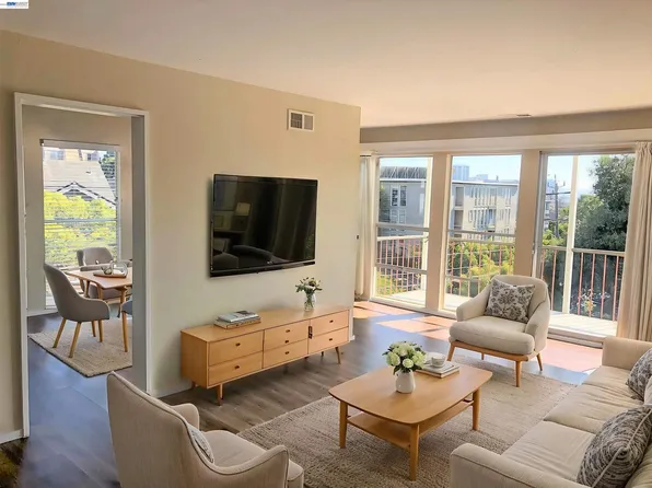 3815 Harrison St #301, Oakland, CA 94611