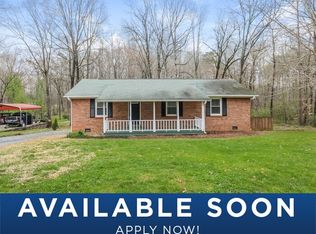 6017 Senconee Dr, Matthews, NC 28104