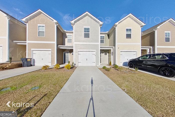 1st image of 222 Long Island Dr