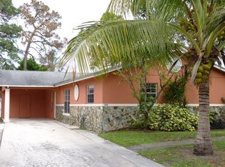 2386 Pinewood Ln, West Palm Beach, FL 33415