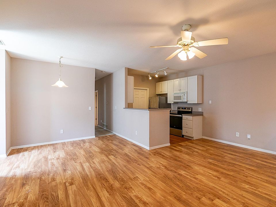 1st image of 1569 Glenn Ave
