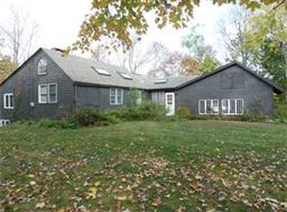 93 Brown Rd, Hampton Falls, NH 03844