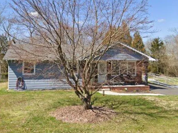 764 S 3rd St, Vineland, NJ 08360