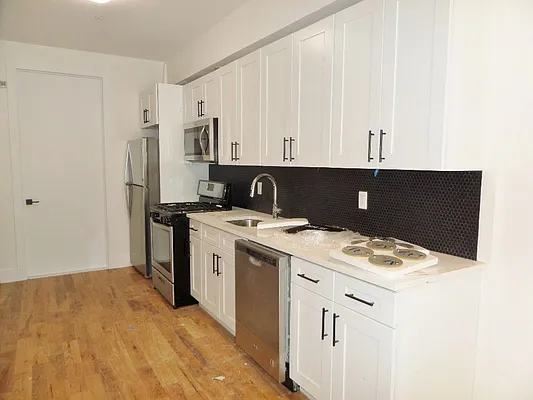 Rented by East Coast Management Solutions | media 6