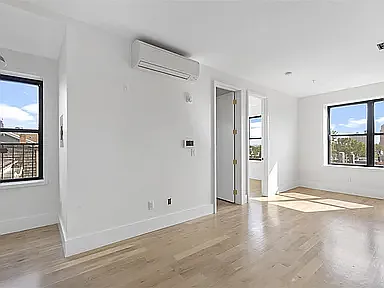 1 bed, $2,500 — Photo 4