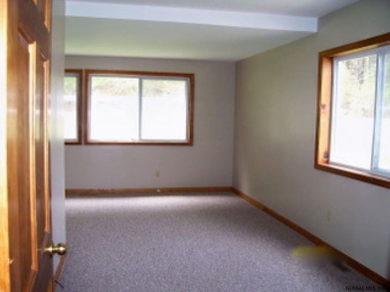 3rd image of 102 5TH Street