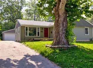 709 20th St, West Des Moines, IA 50265