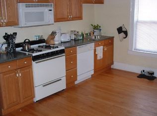 1 Foster St #2R, Brighton, MA 02135