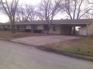 800 S Summit Ln, Joplin, MO 64801