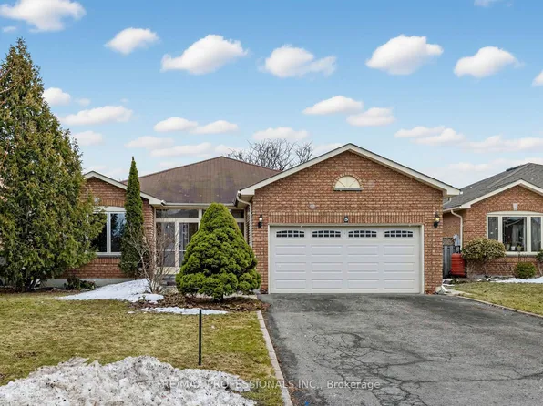 5 Coates Cres, Richmond Hill, ON L4E 2M3