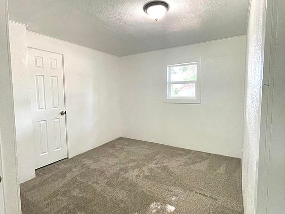 5th image of 708 N 3rd St W