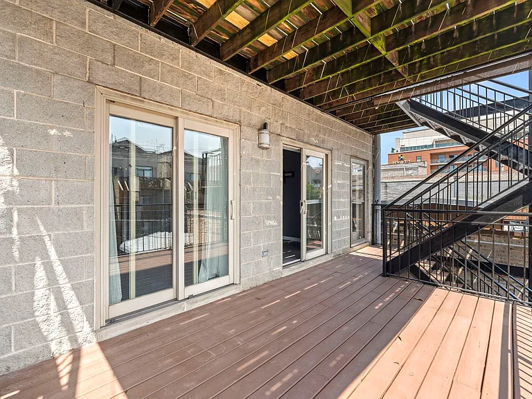 1523 N Ashland Ave #3 — Photo 22