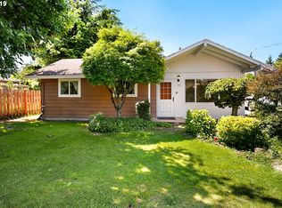 155 4th St, Fairview, OR 97024