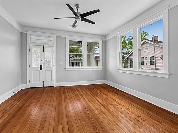 5th image of 1021-23 N Lopez St