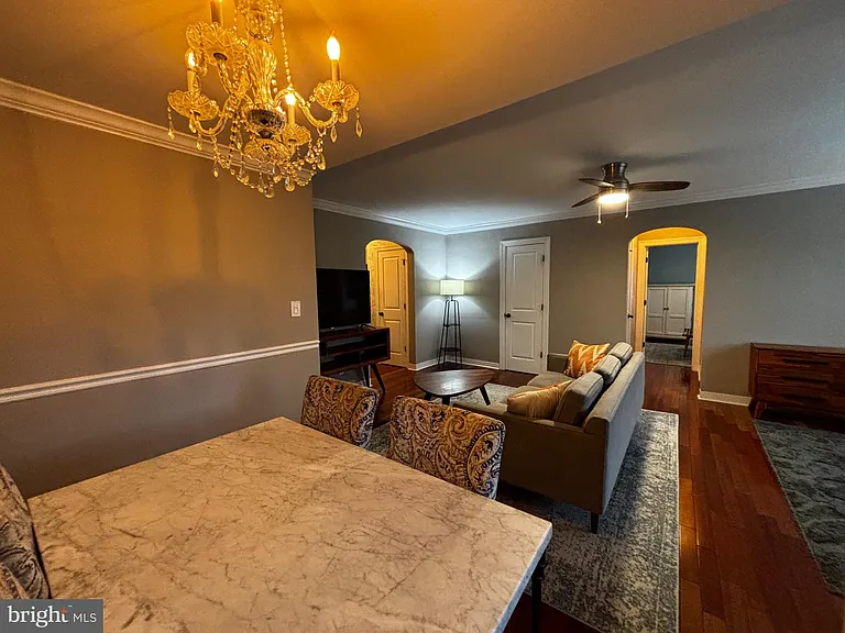 820 S Washington St #226 — Photo 10