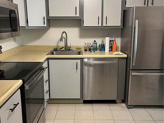 2nd image of 611 Calais Dr APT 4203
