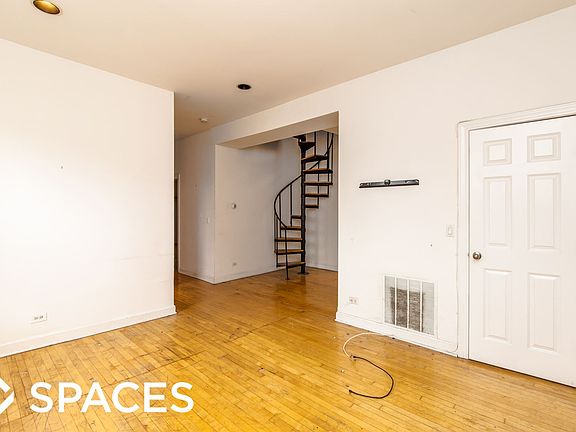 5th image of 2318 N Southport Ave #Unt3r