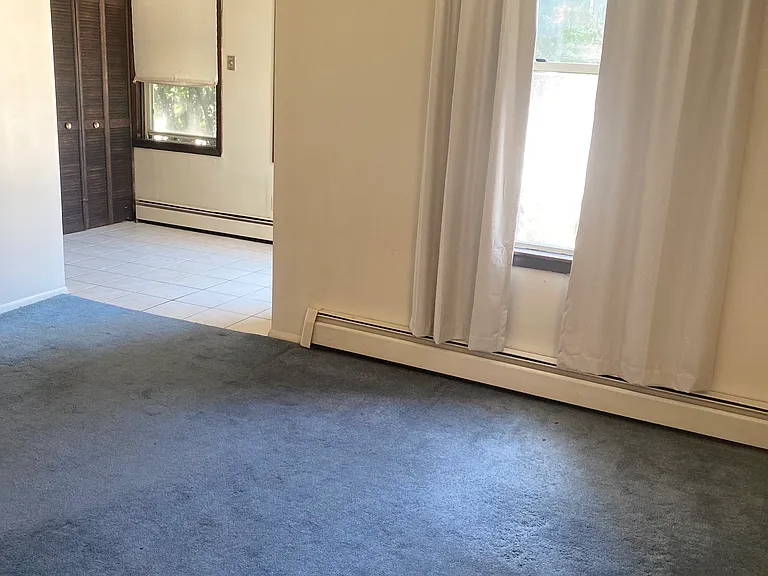 515 Washington Ave #1A — Photo 3