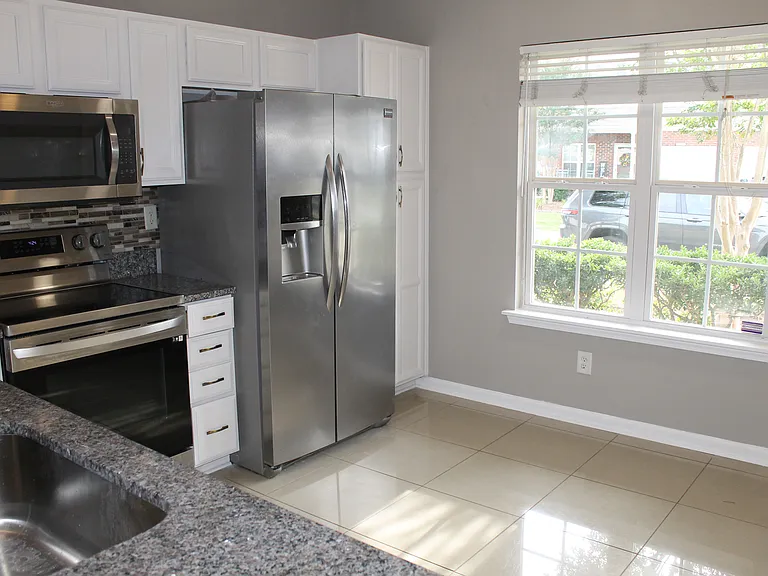 108 Azteca Dr — Photo 5