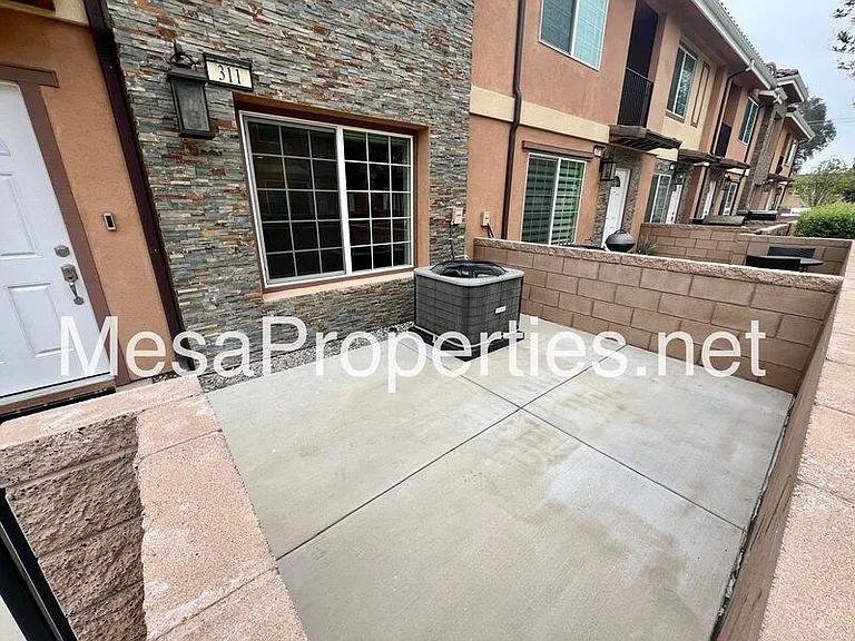 16408 Valencia Ave #311 — Photo 3