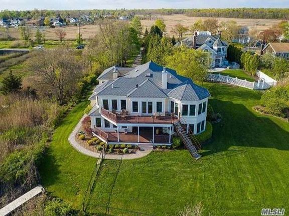 4th image of 568 Shore Dr