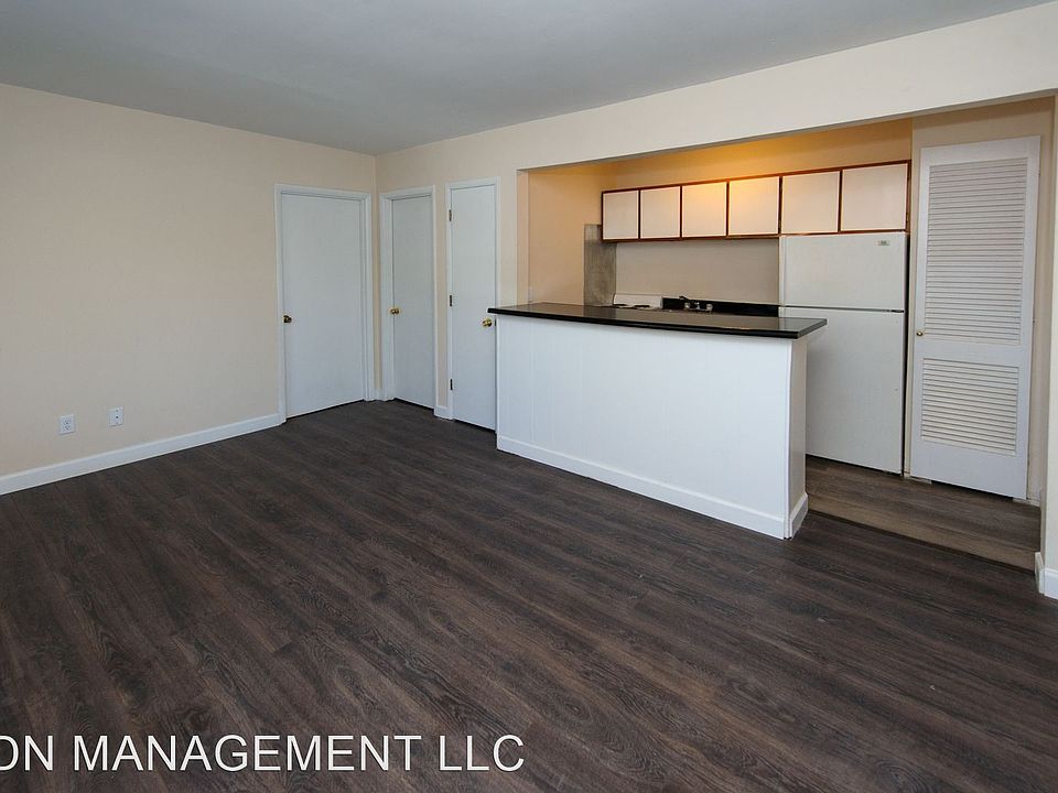 1st image of 2839 Cypress Way APT 8