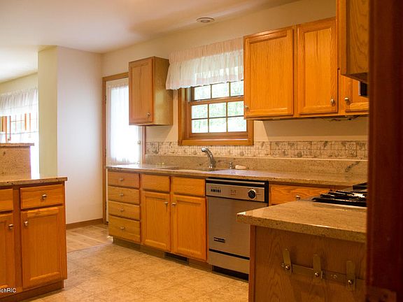 5th image of 3247 Lorrimar Ln