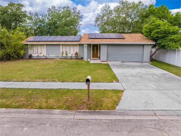 2336 Meadow Ct, Kissimmee, FL 34744