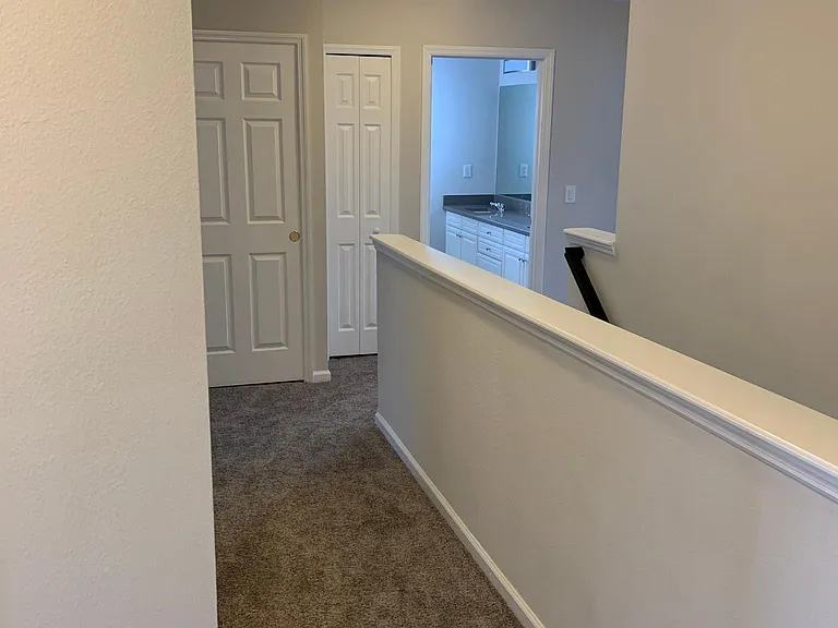 2030 Marsh Hawk Dr — Photo 10