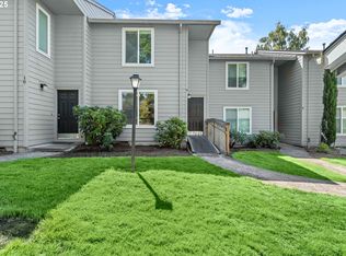 10900 SW 76th Pl APT 9, Tigard, OR 97223