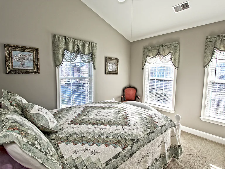 4083 Walnut Cove Cir — Photo 23