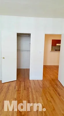 Rented by Mdrn Residential | media 30