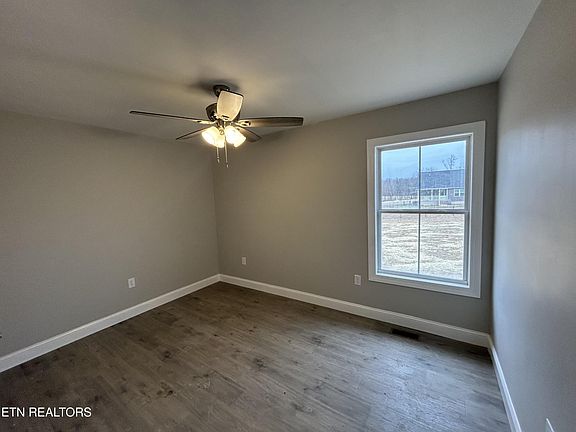 5th image of 307 Colby Cir Lot 53
