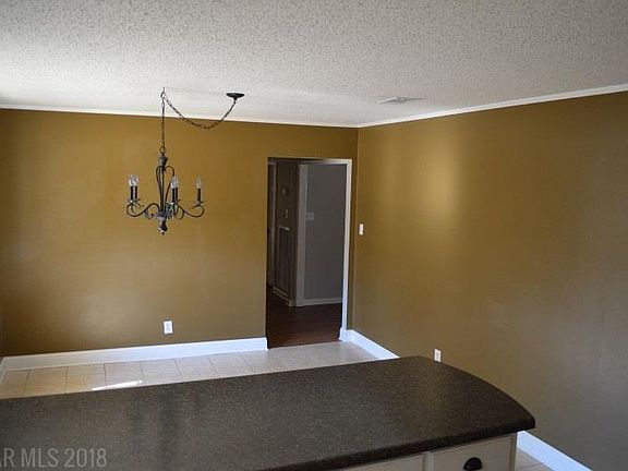 3rd image of 120 Cherryhill Dr