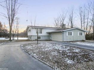 6630 Meldrum Rd, Fair Haven, MI 48023