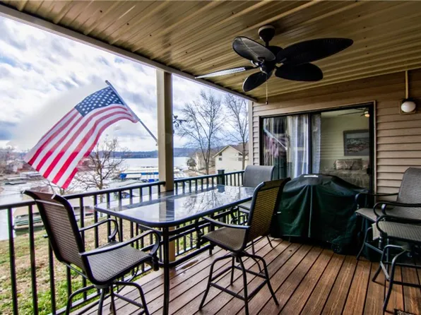 117 Waters Edge Ct #1A, Lake Ozark, MO 65049