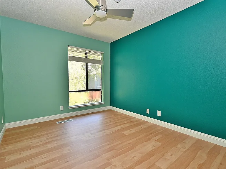 36895 Newark Blvd #A — Photo 15