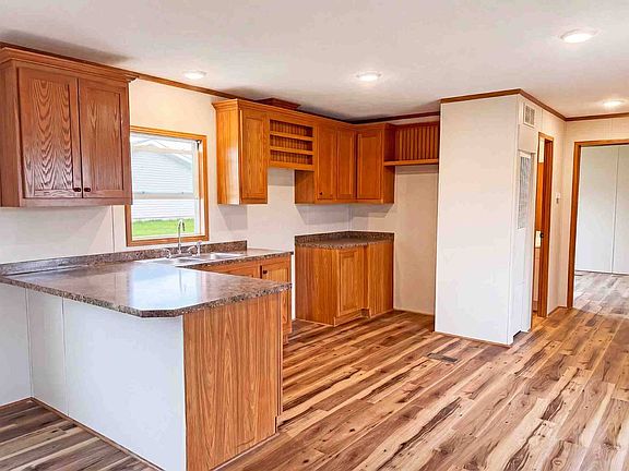 3rd image of 18592 Edwards Rd #211