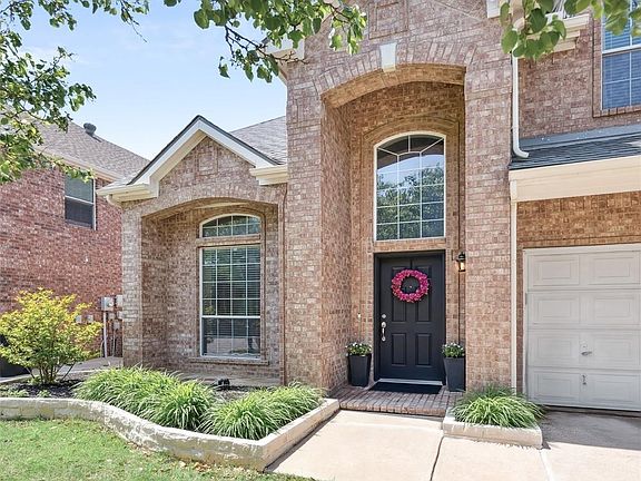 5th image of 11281 Balcones Dr