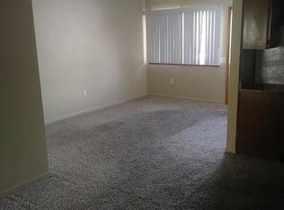 6215 Central St APT 8, Garden City, MI 48135