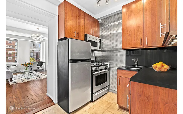 Sold by Douglas Elliman | media 2