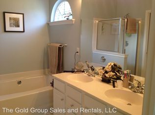 2329 Winthorp Ridge Rd, Charlotte, NC 28270