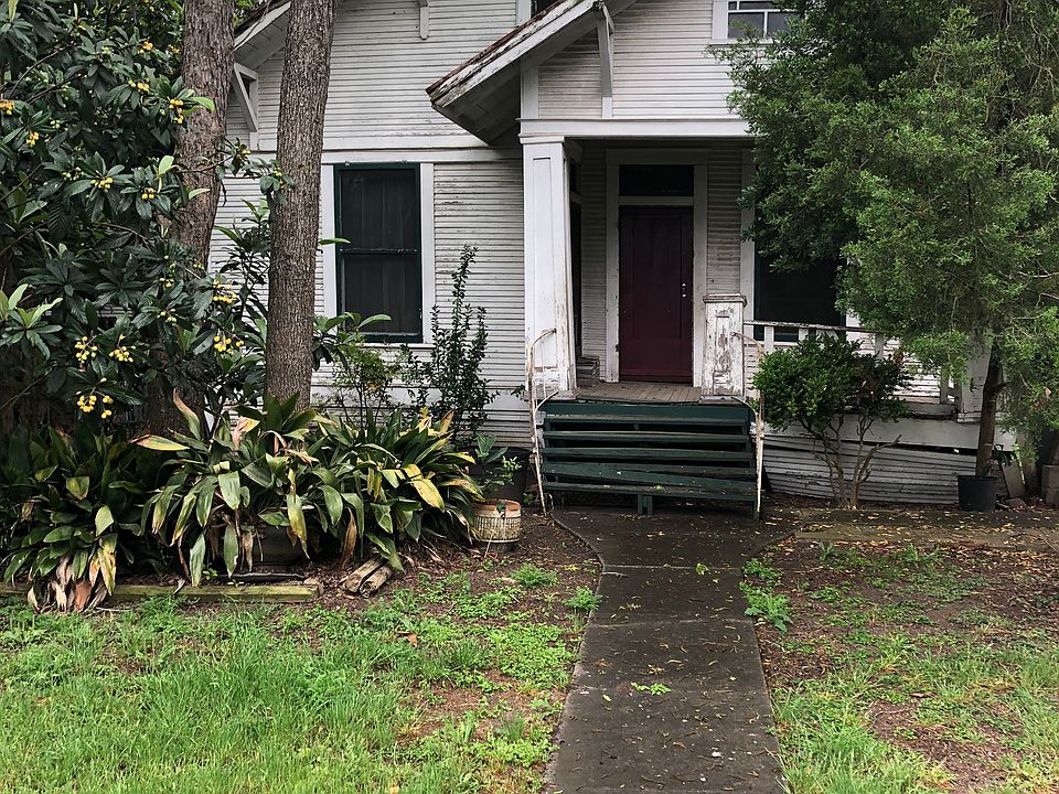 1st image of 310 Preston Ave